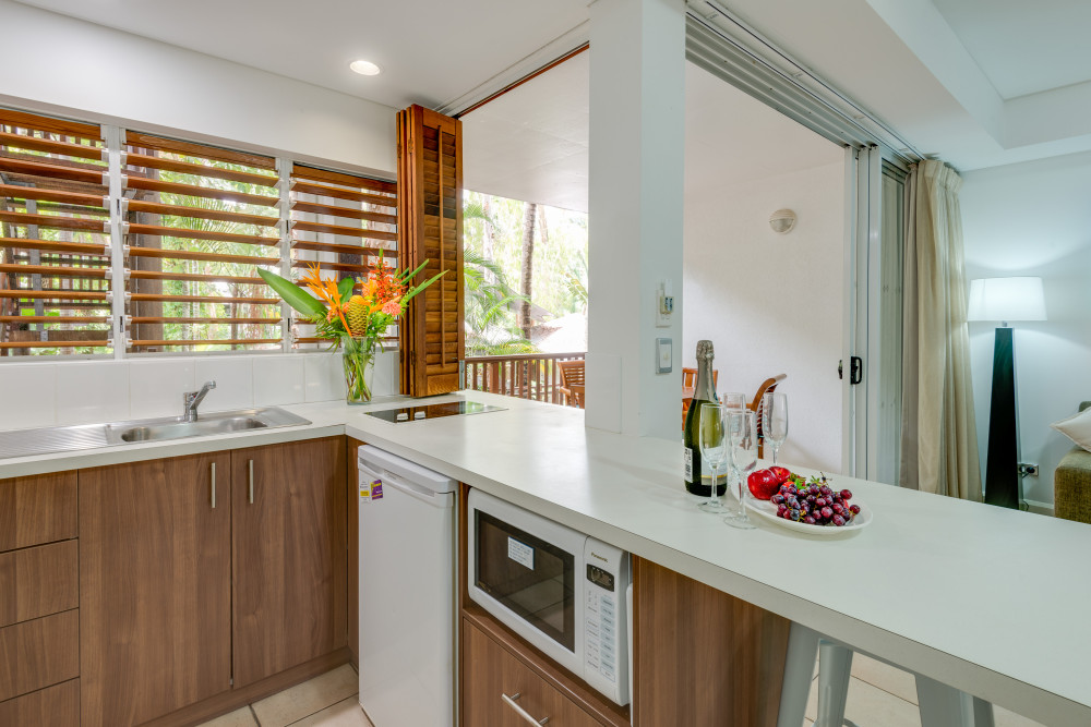 One bedroom kitchen