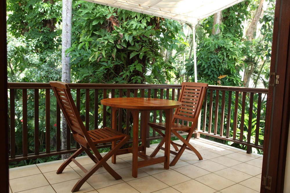 palm cove accommodation studio apartment 13 1