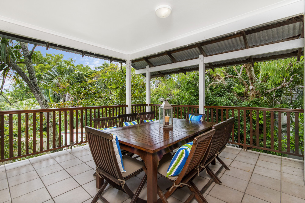 R23 two bedroom balconey