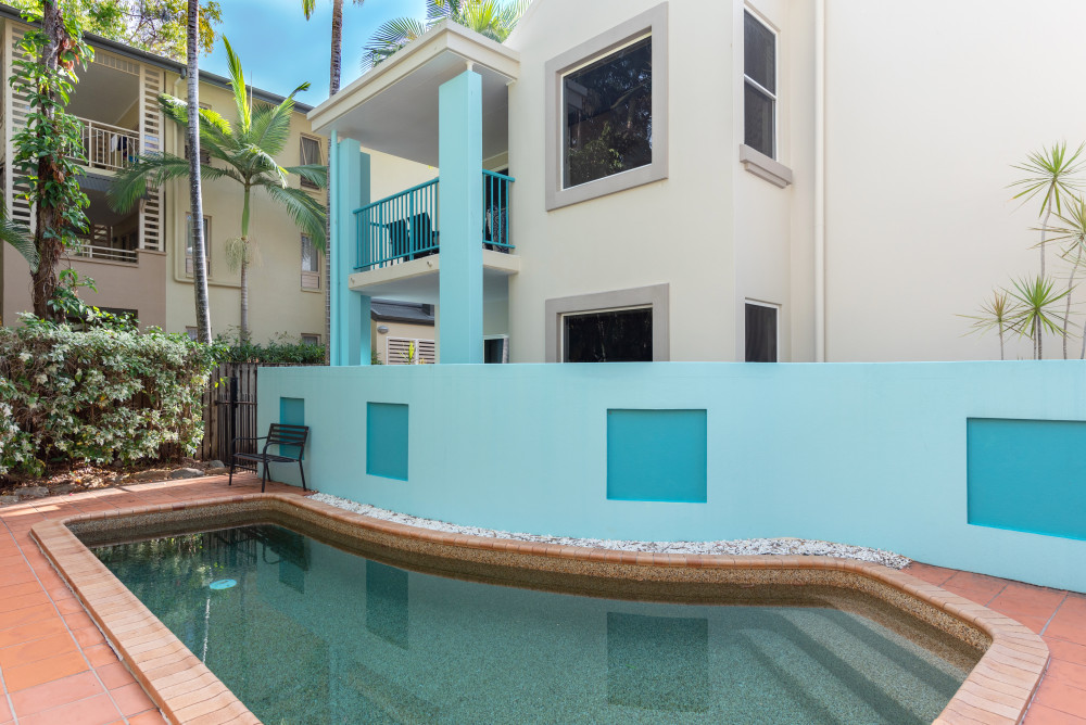 The Reef Retreat pool 3 bedroom townhouse 040